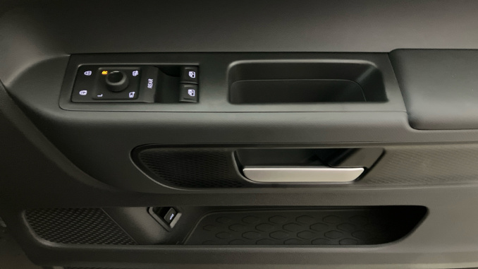 Volkswagen ID. Buzz 250kW GTX Pro 79kWh 5dr 4MOTION Auto Electric Estate - Image 19